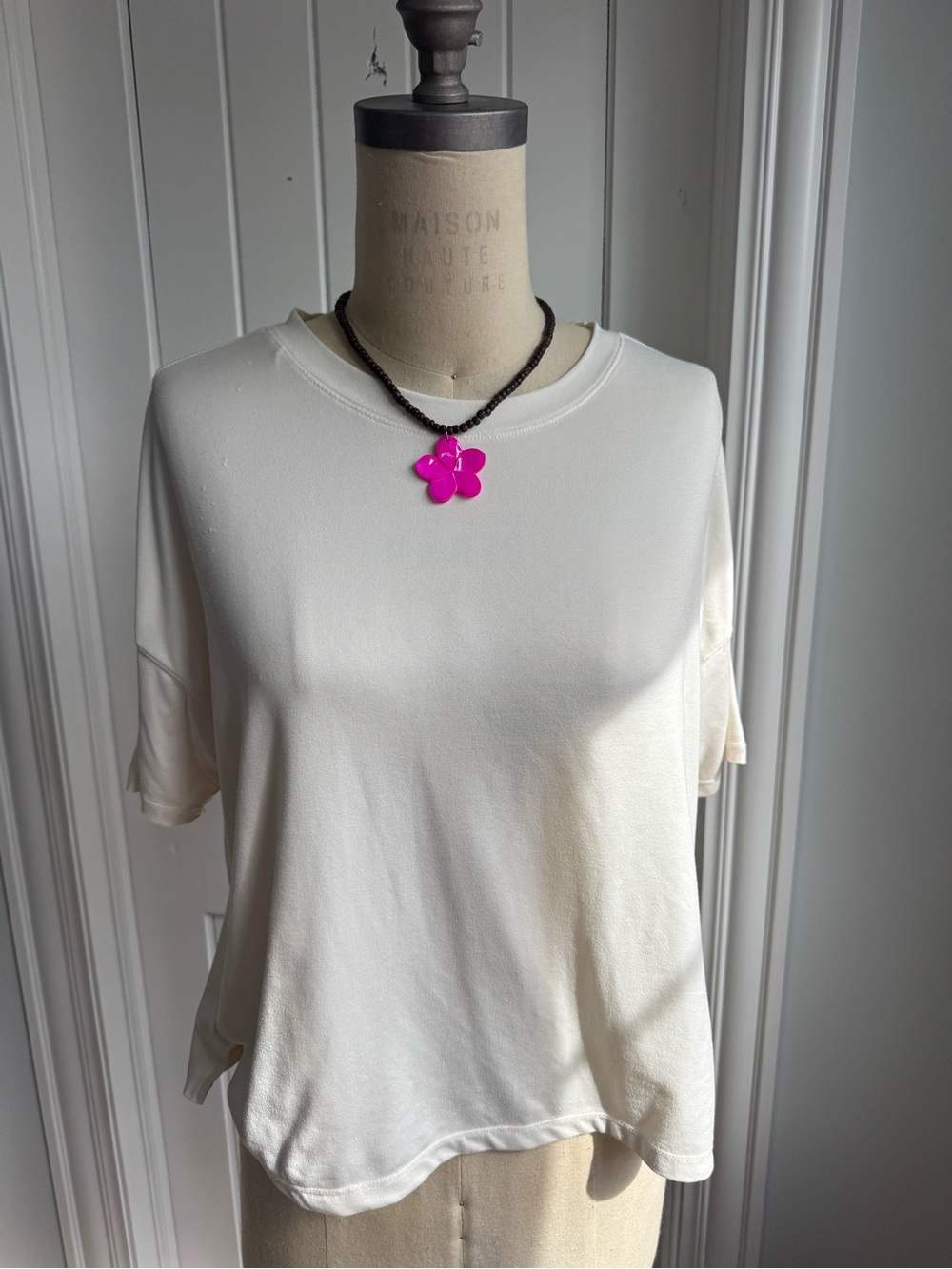 90 Degree By Reflex Cream Short Sleeve Crewneck Tee Size S